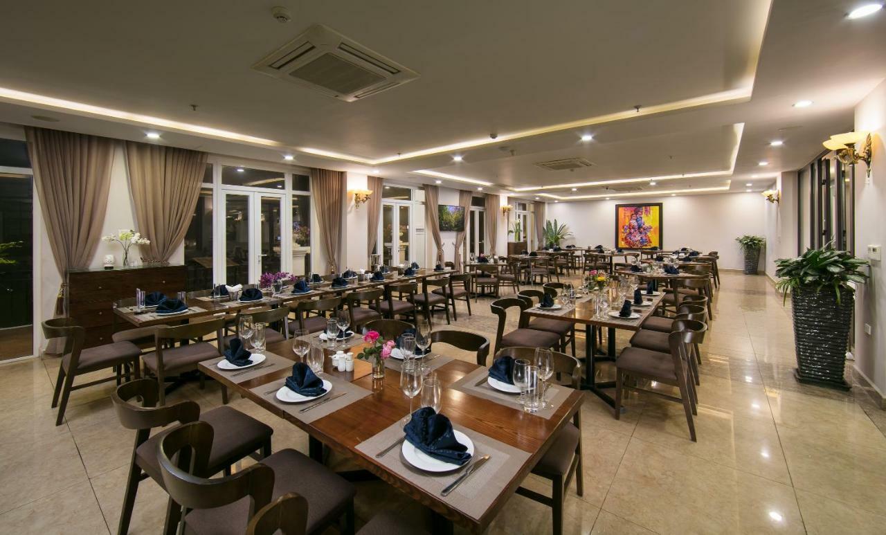 Azure Hotel 4*